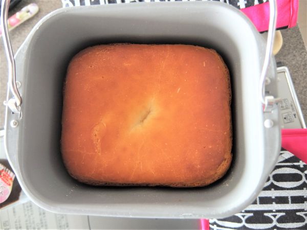 大豆粉と米粉の食パンミックスで焼いたパン